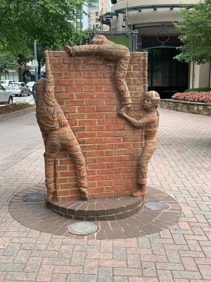 Serene **Uptown** 2Br/2Ba Apartment Charlotte Luaran gambar